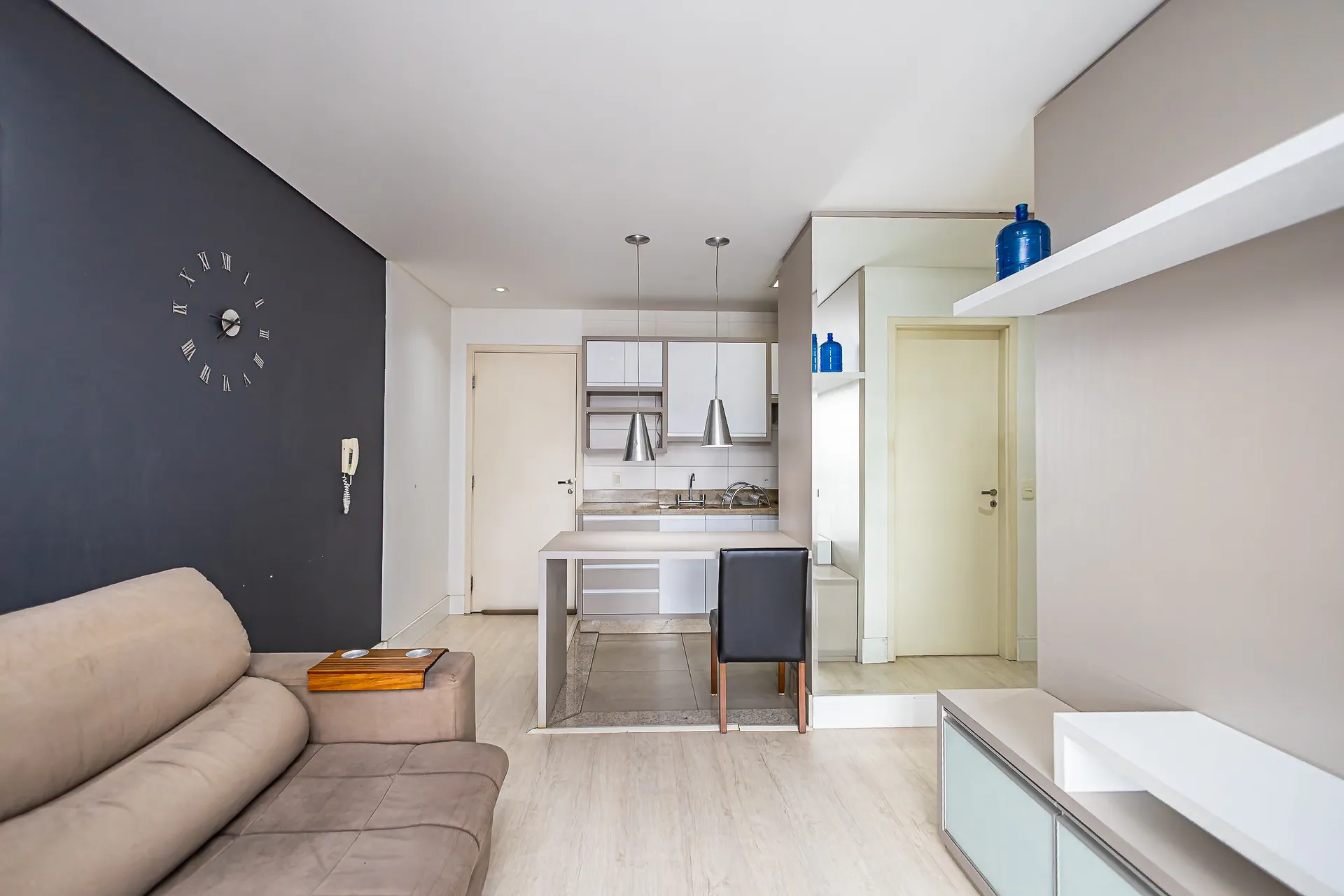 Apartamento amueblado de 46 m² con 1 dormitorio y parking — photo 11