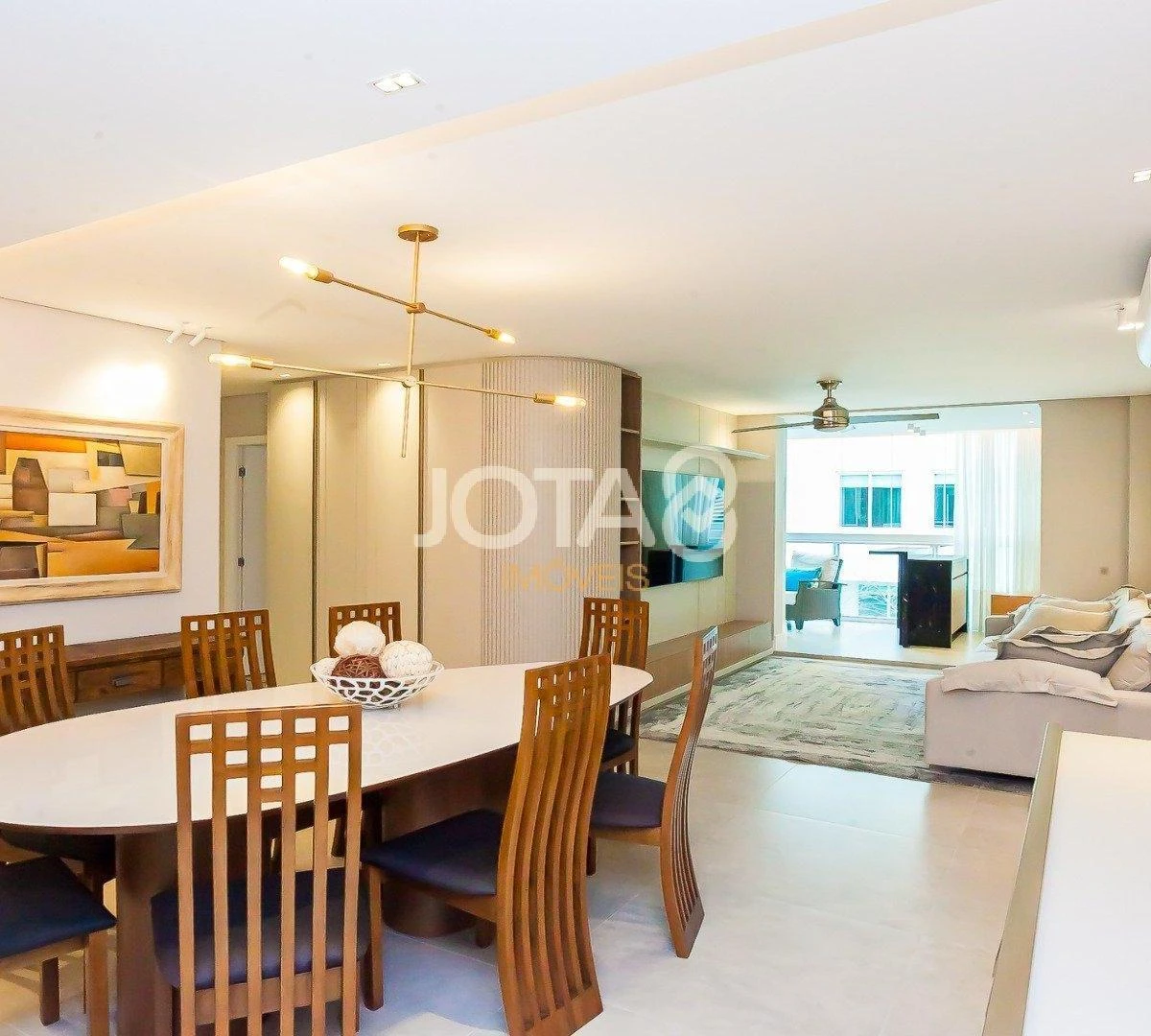 Furnished 3-bedroom apartment with 201 m² — photo 13