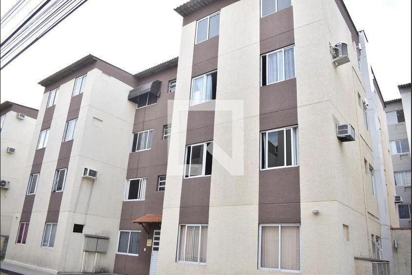 2-bedroom apartment in a building with a pool — photo 11