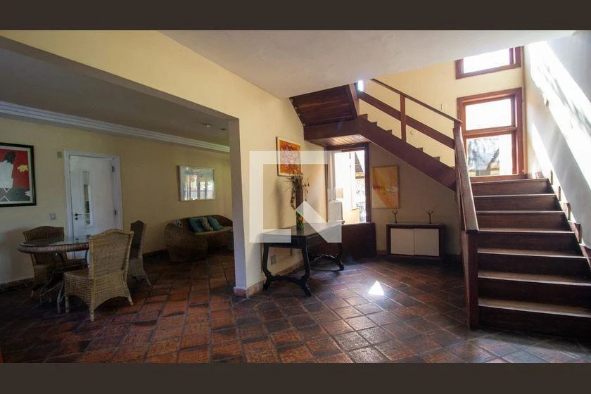 Unfurnished house with 3 bedrooms and 5 baths, 1500 m² — photo 30
