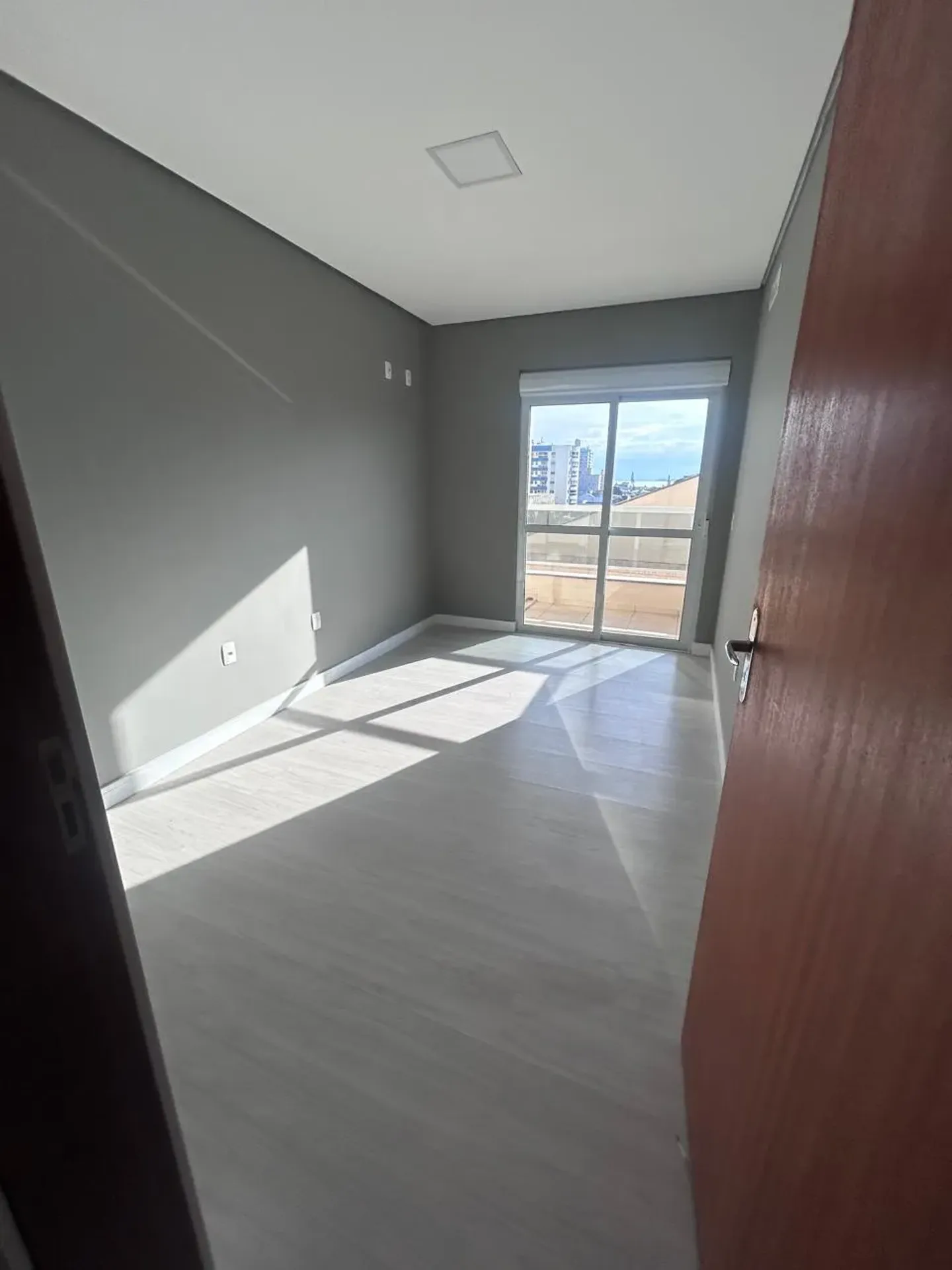 360 m² apartment with 3 bedrooms and 2 parking spots on 5th — photo 18