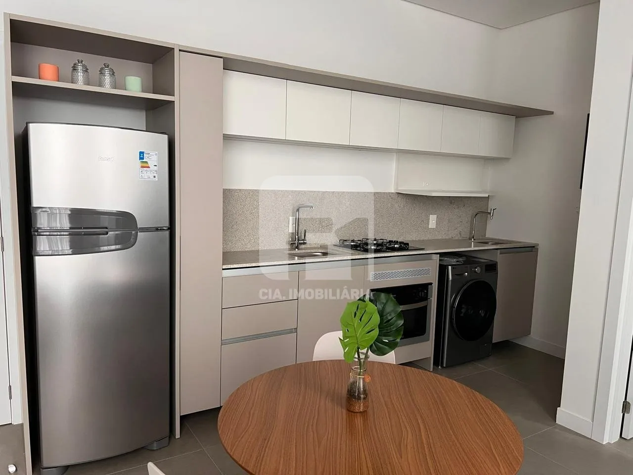 Furnished 46 m² studio with 1 parking space — photo 12