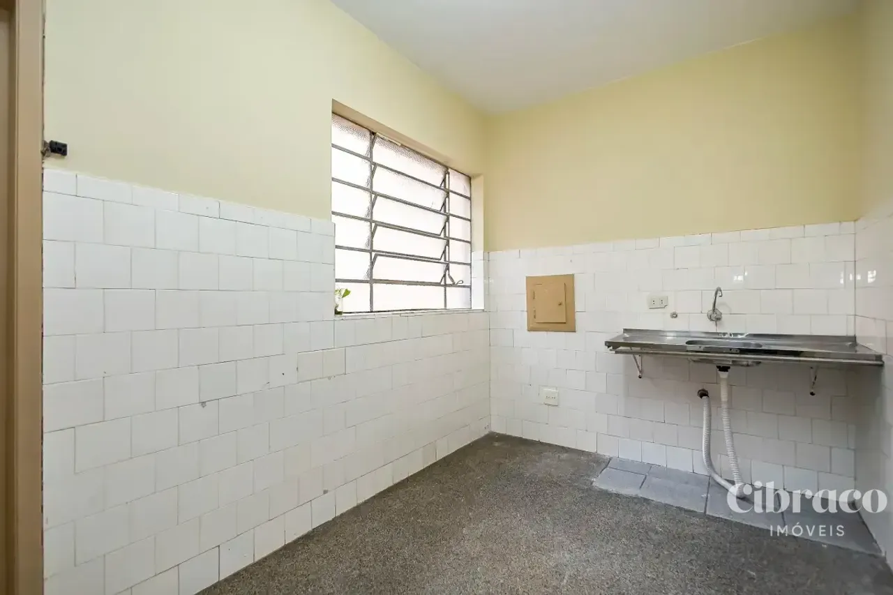 124 m², 3-bedroom apartment without parking, separate kitchen — photo 5