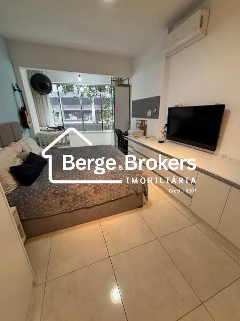 Furnished 3-bedroom apartment with 3 bathrooms — photo 12