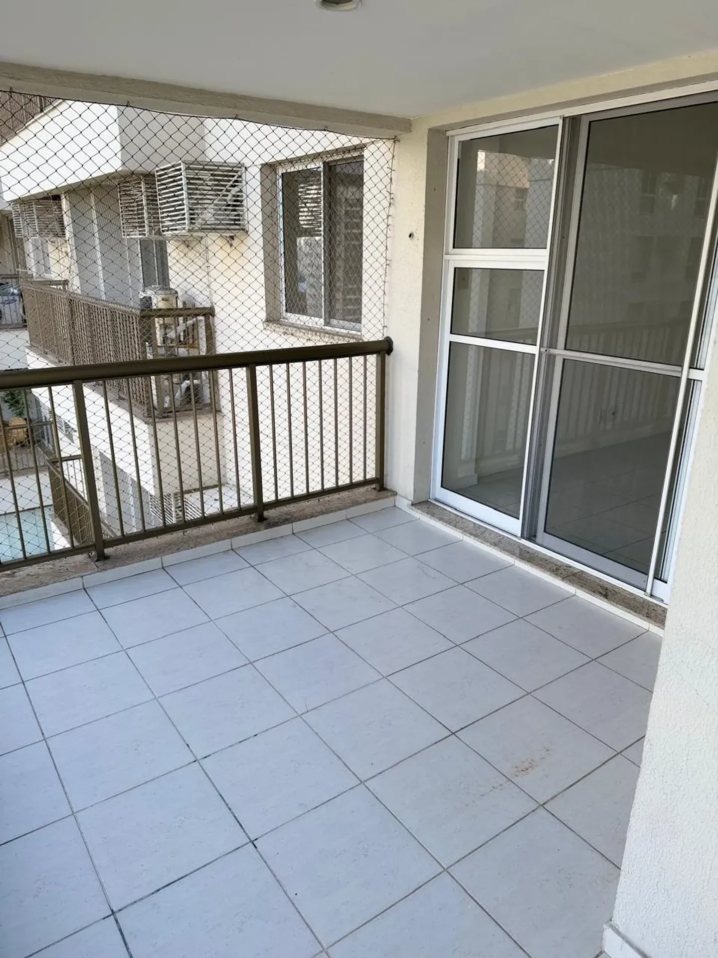 Apartamento de 2 quartos em condomínio com sauna — photo 23