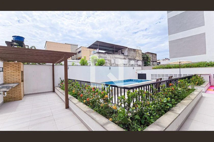 2-bedroom apartment with a grill on the balcony — photo 2