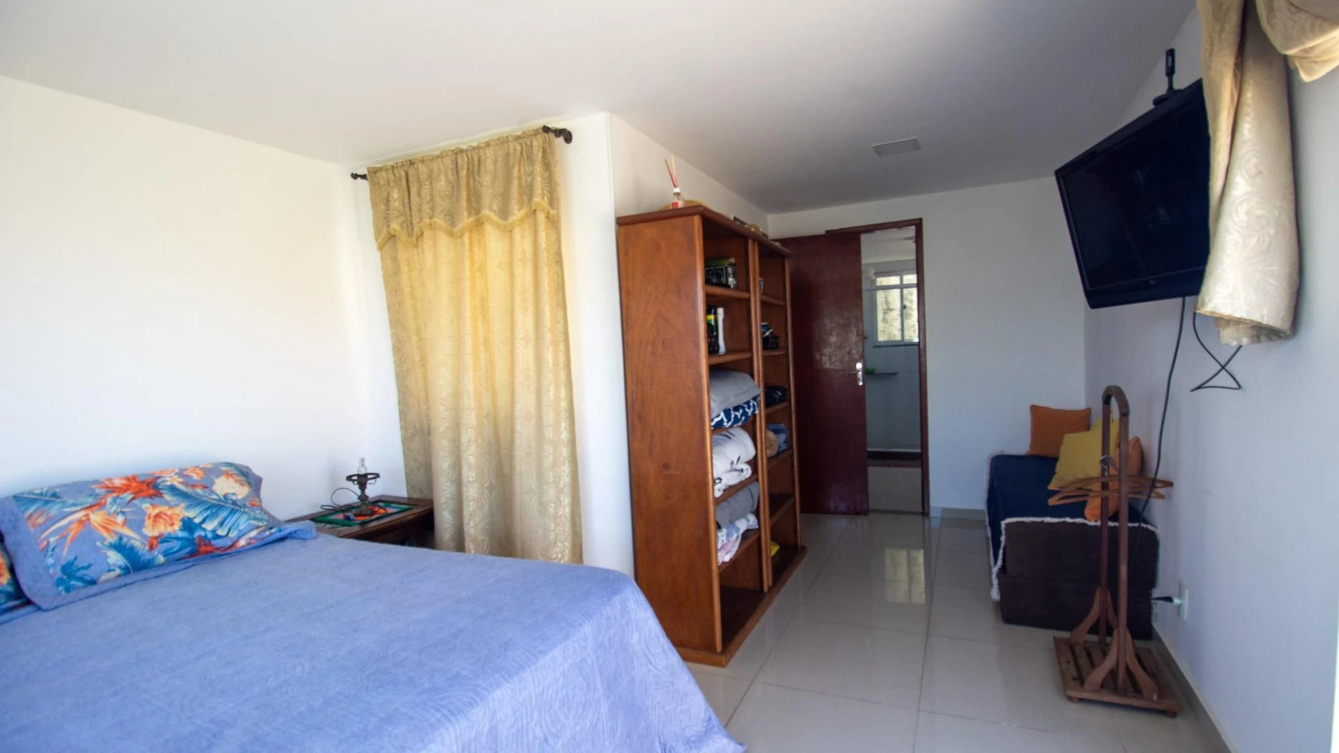 Apartamento mobiliado de 3 quartos com varanda e vista — photo 25