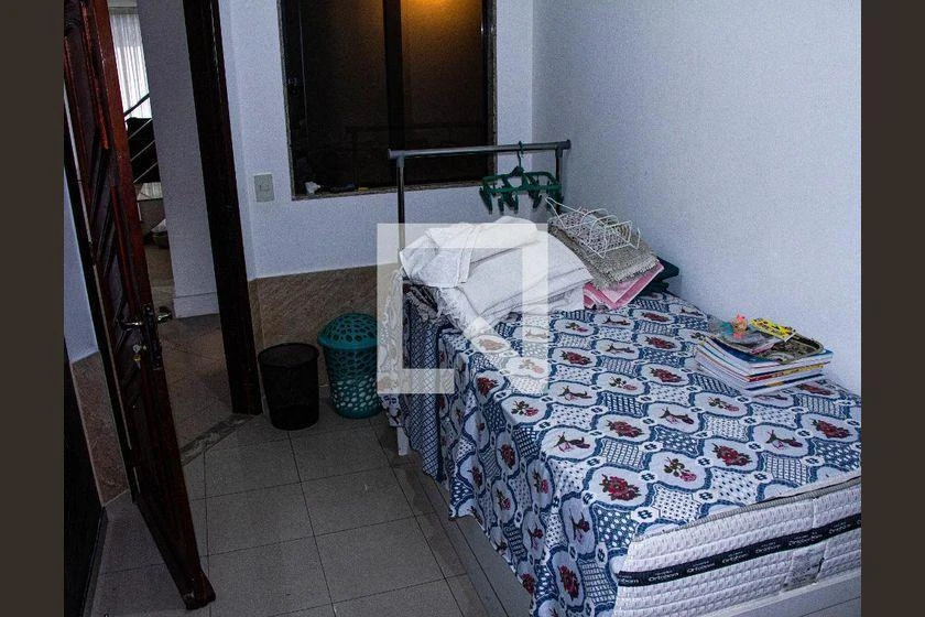 Casa de 4 dormitorios con espacio de home office — photo 9