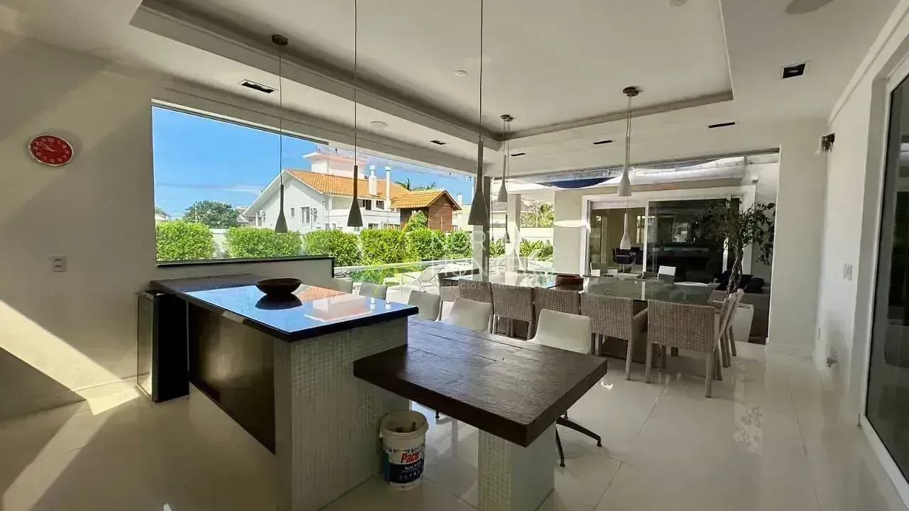 Furnished house with 9 bedrooms and a gas open kitchen — photo 7