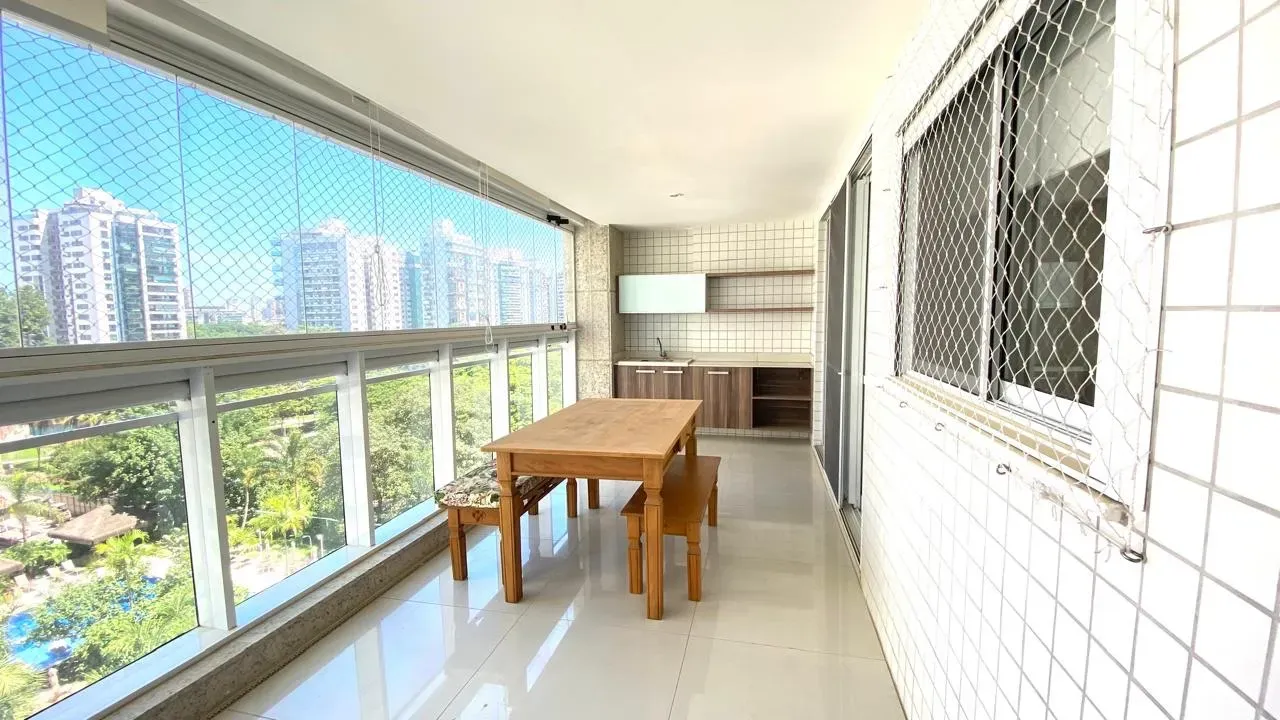 Apartment with 4 bedrooms, 155 m² and an enclosed balcony — photo 27
