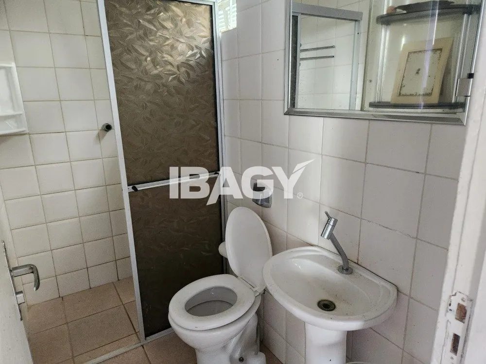 Rental house with 4 bedrooms and 2 en-suites — photo 38