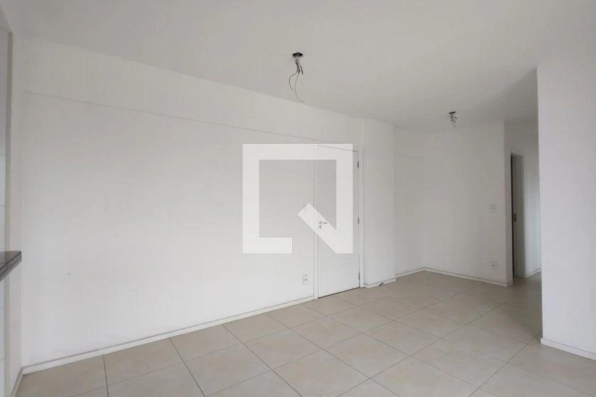 Rental apartment with 2 bedrooms and a balcony — photo 4