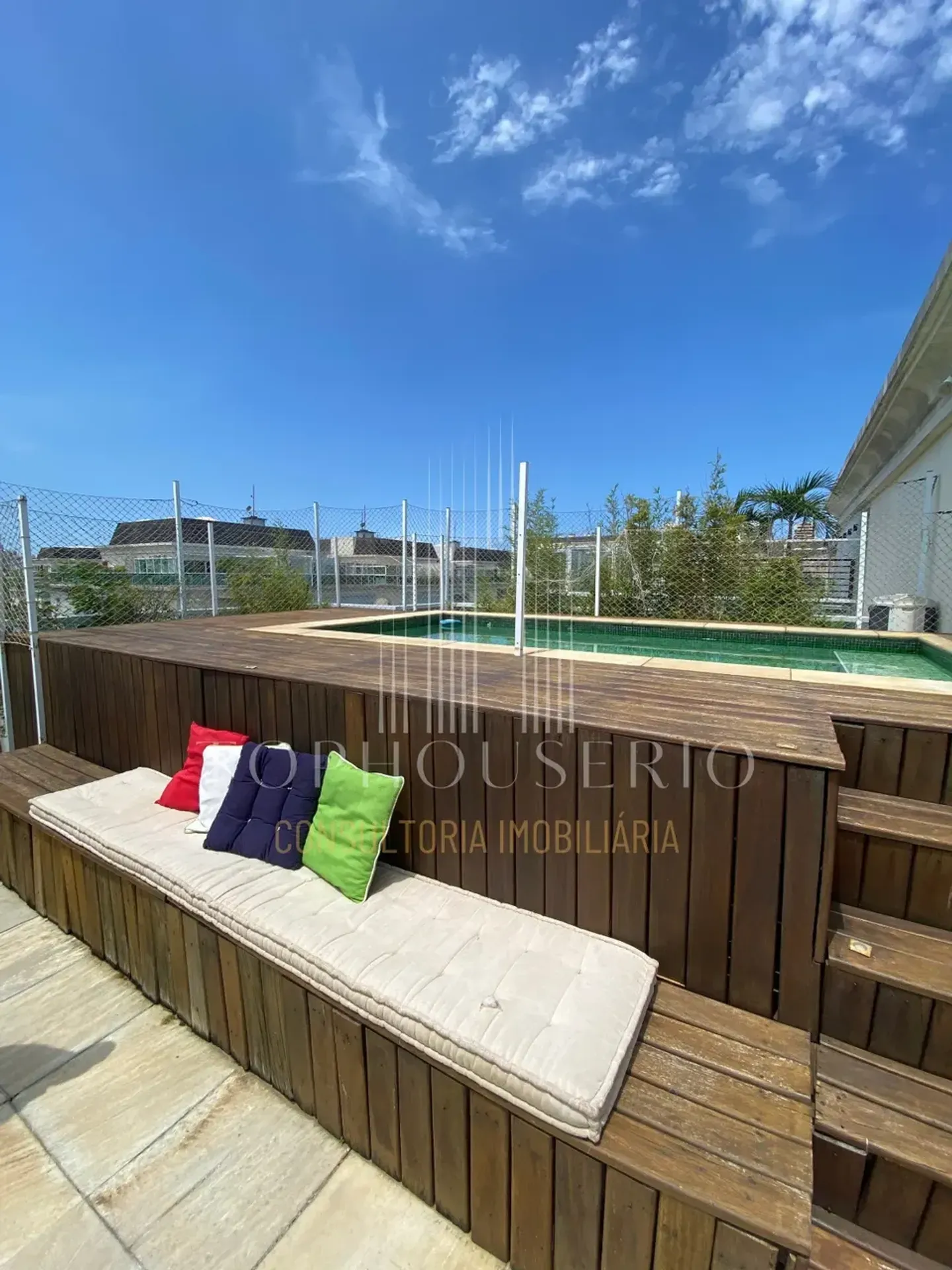 Furnished penthouse with 3 bedrooms and 4 bathrooms — photo 5