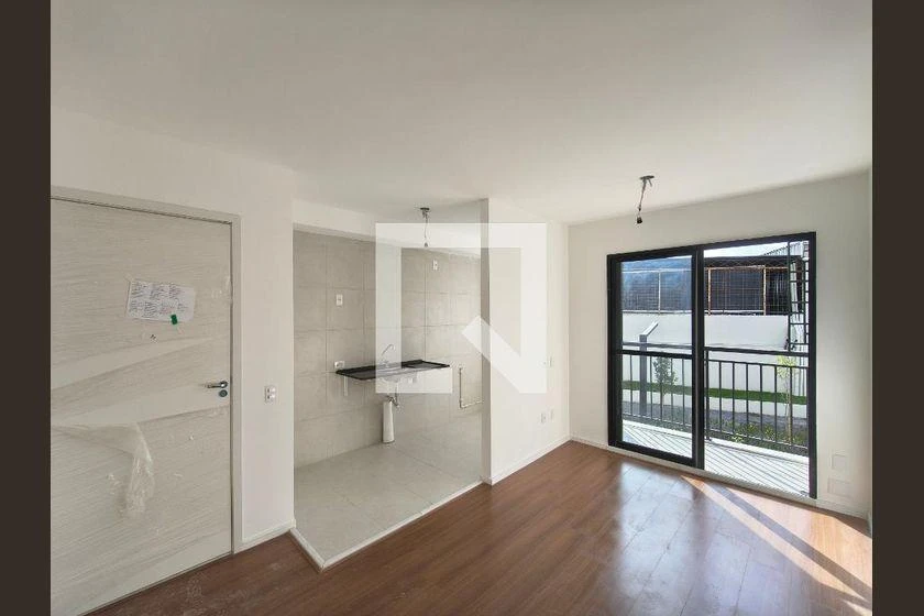 Apartamento de 2 quartos em condomínio com academia — photo 6