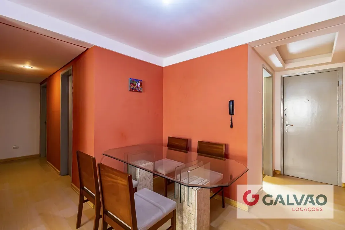 Apartamento con 3 dormitorios y balcón, 91,36 m² — photo 4