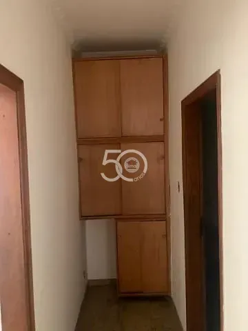 Casa com 5 quartos e cozinha fechada — photo 15