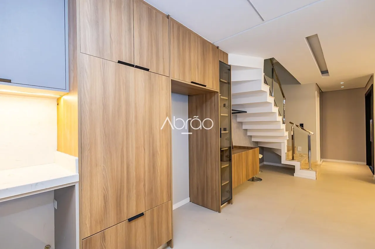 Townhouse in a gated community with 3 bedrooms and open kitchen — photo 5