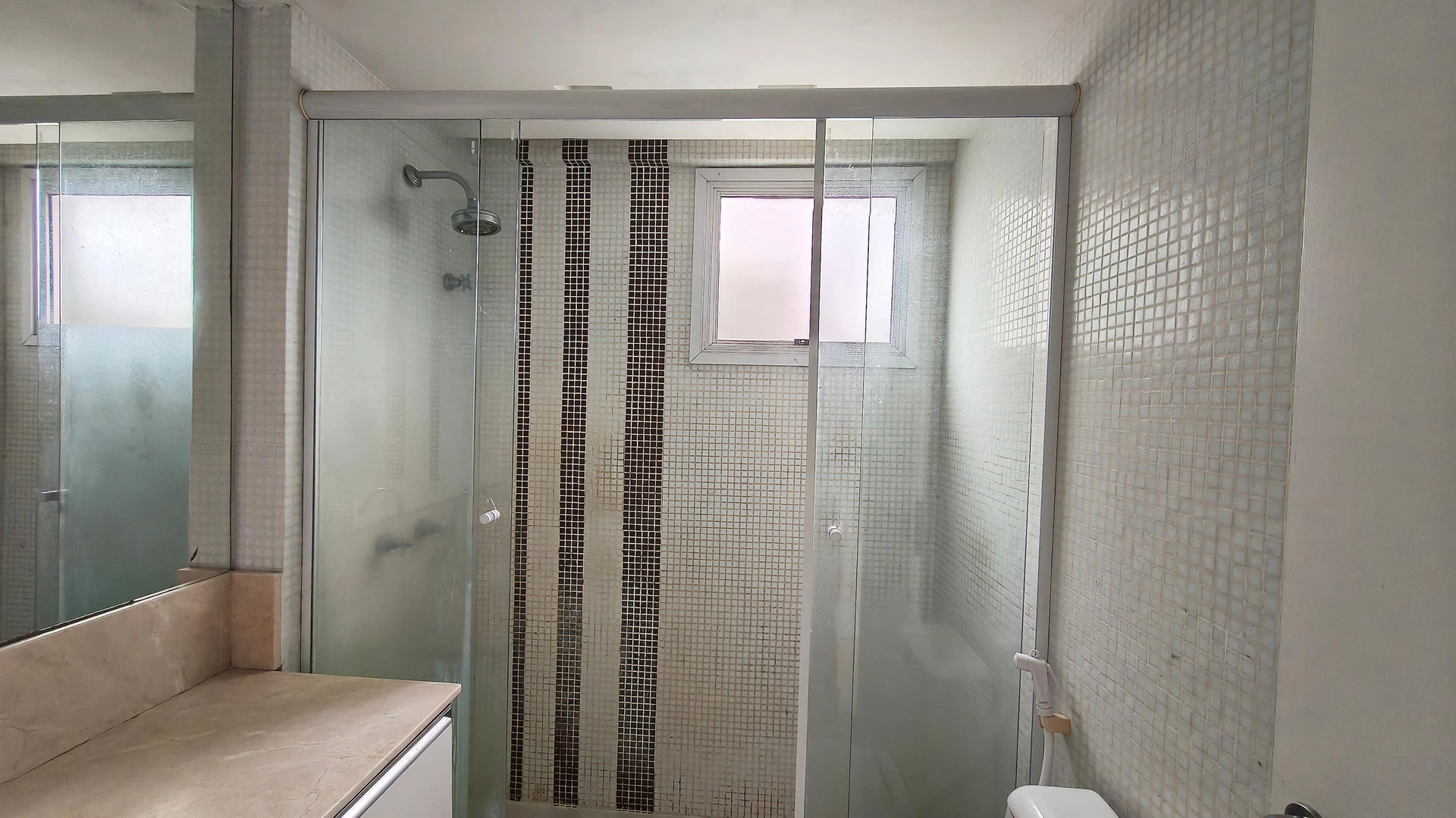 Квартира 91 м² з пральною машиною та видом на гори — photo 24
