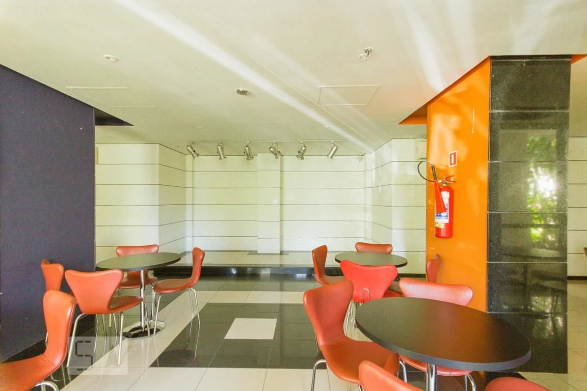 Apartamento mobiliado com 3 quartos e 3 banheiros — photo 49