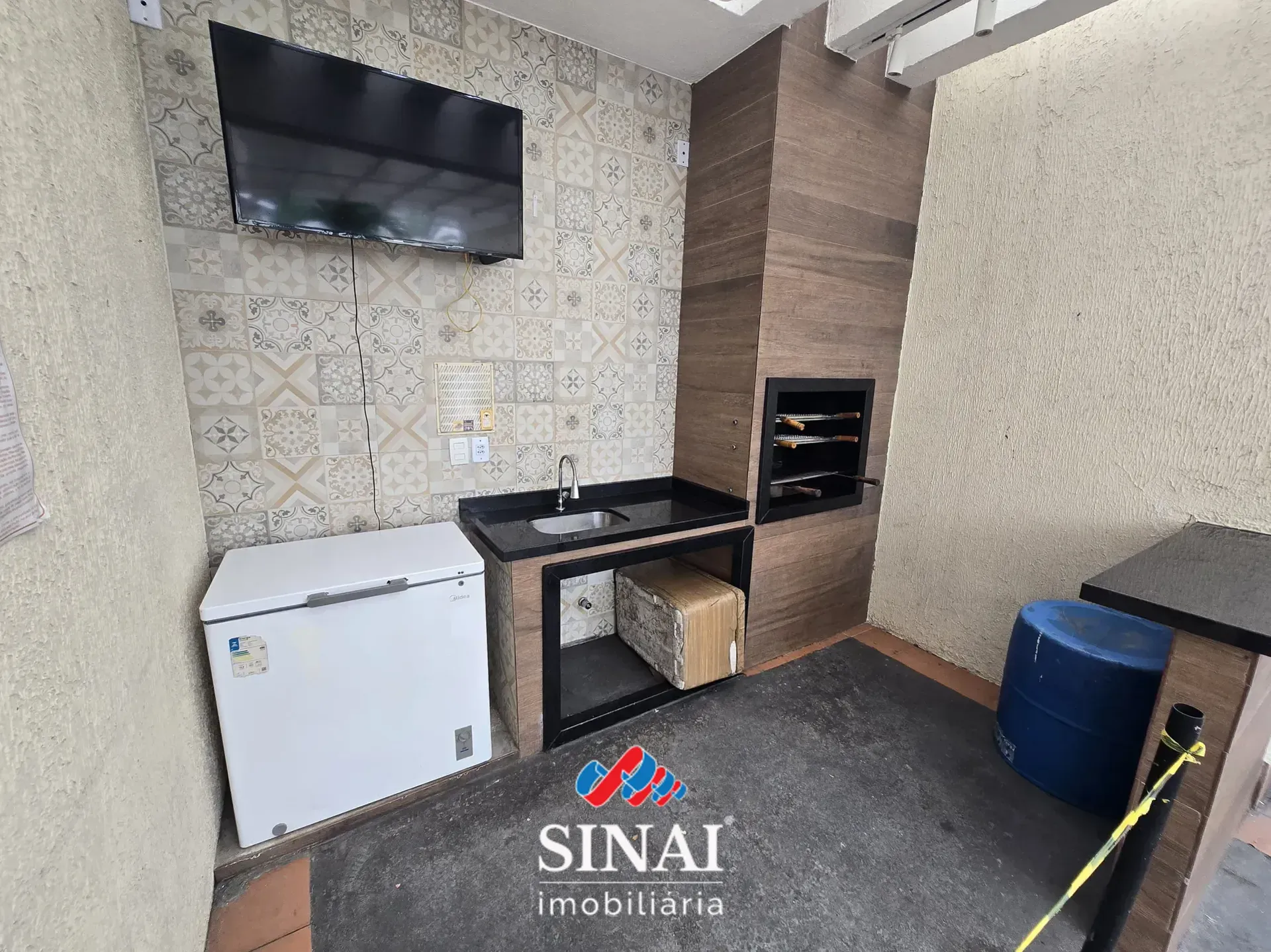 Apartamento de 2 quartos em condomínio com piscina — photo 51