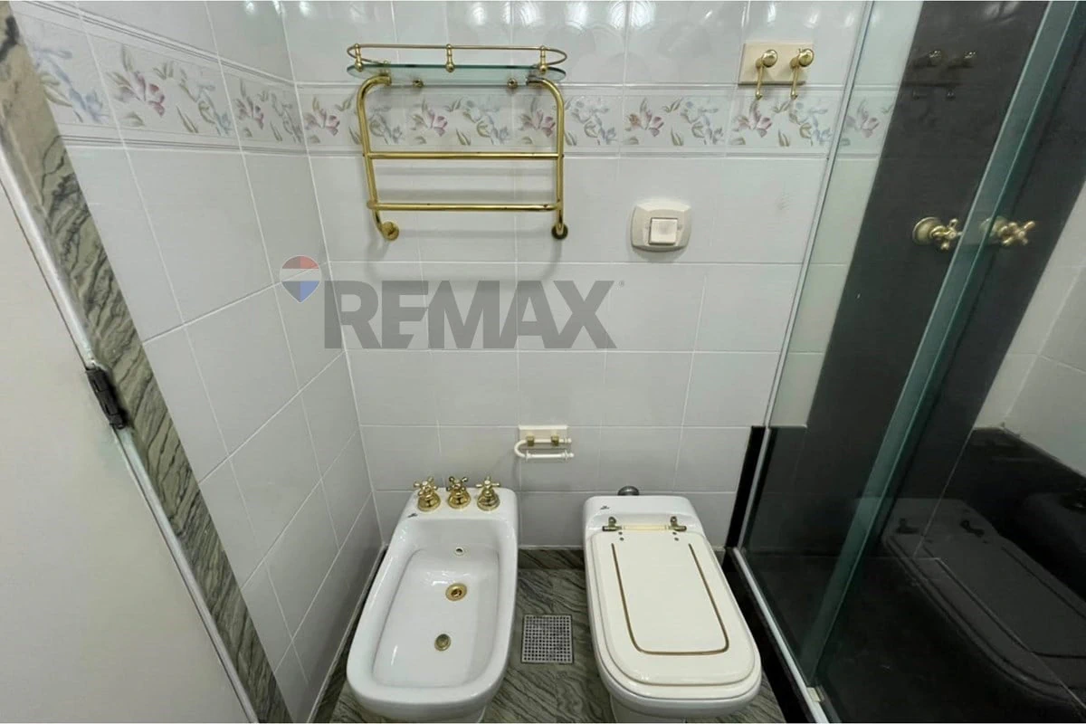 217 m² apartment with 4 bedrooms and balcony BBQ — photo 24