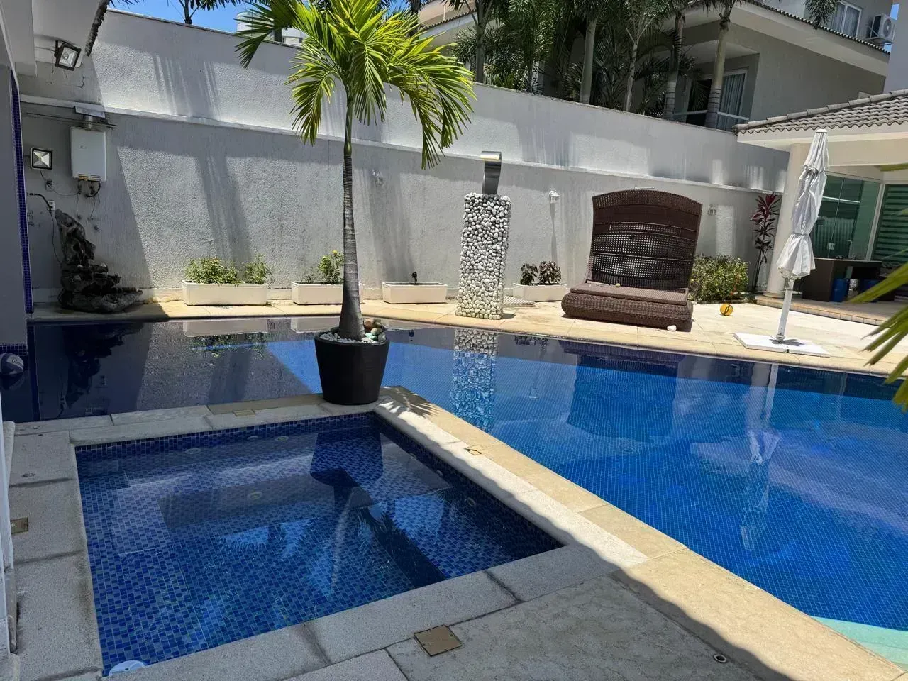 Furnished house with a gas open kitchen and 5 bedrooms — photo 18