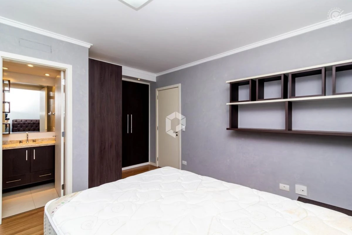 Home office in a 2-bedroom apartment, 97 m² — photo 11