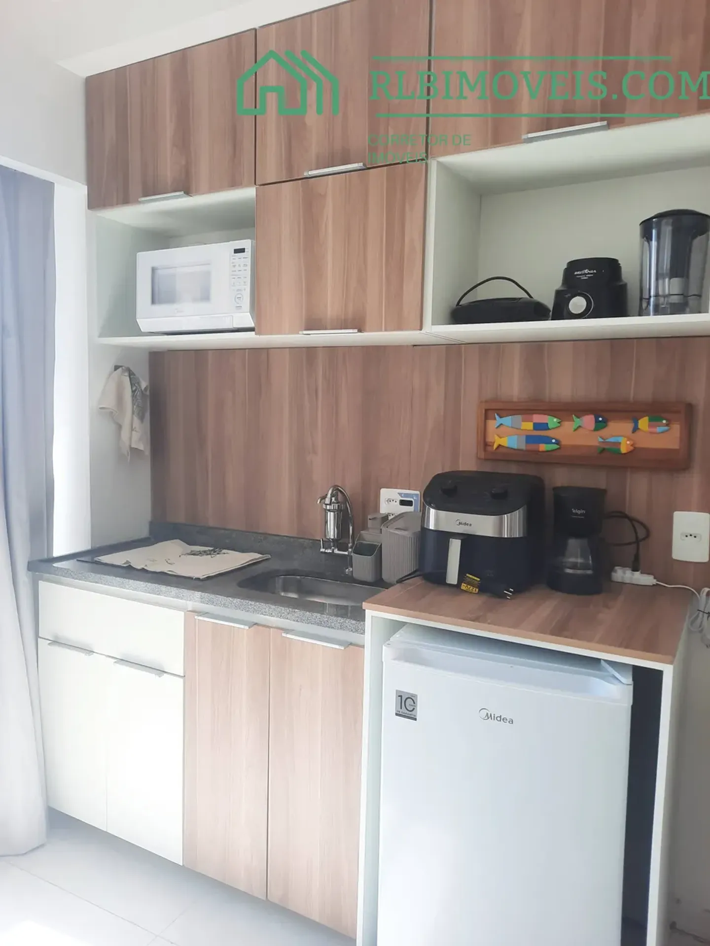 1-bedroom apartment with air conditioning and microwave — photo 12