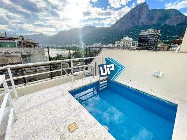Furnished penthouse with 162 m² and 4 bedrooms — photo 29