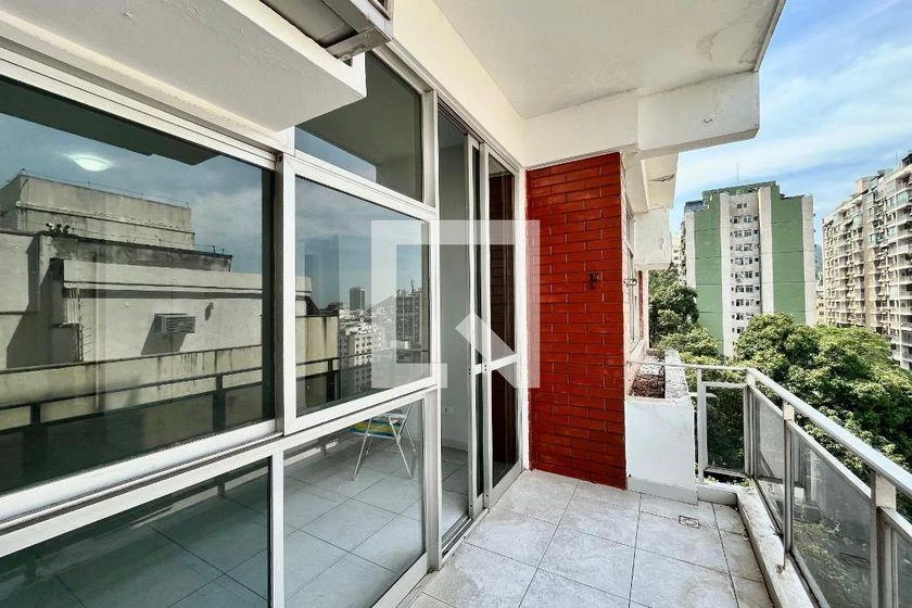 Квартира з 1 спальнею на 86 м² і 1 місцем — photo 30