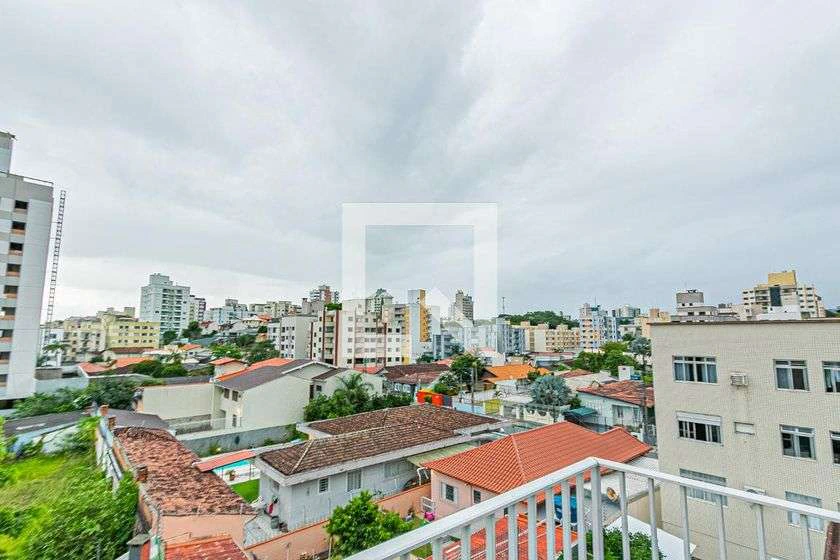 Apartment, 250 m², with a glass-enclosed balcony — photo 9
