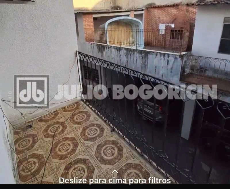 Street-level house with 5 bedrooms and private BBQ — photo 24