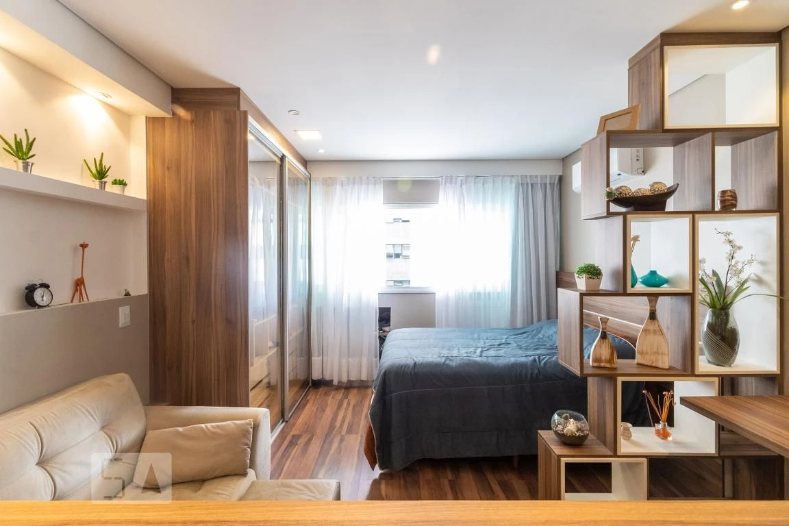 Furnished studio in a building with an indoor pool