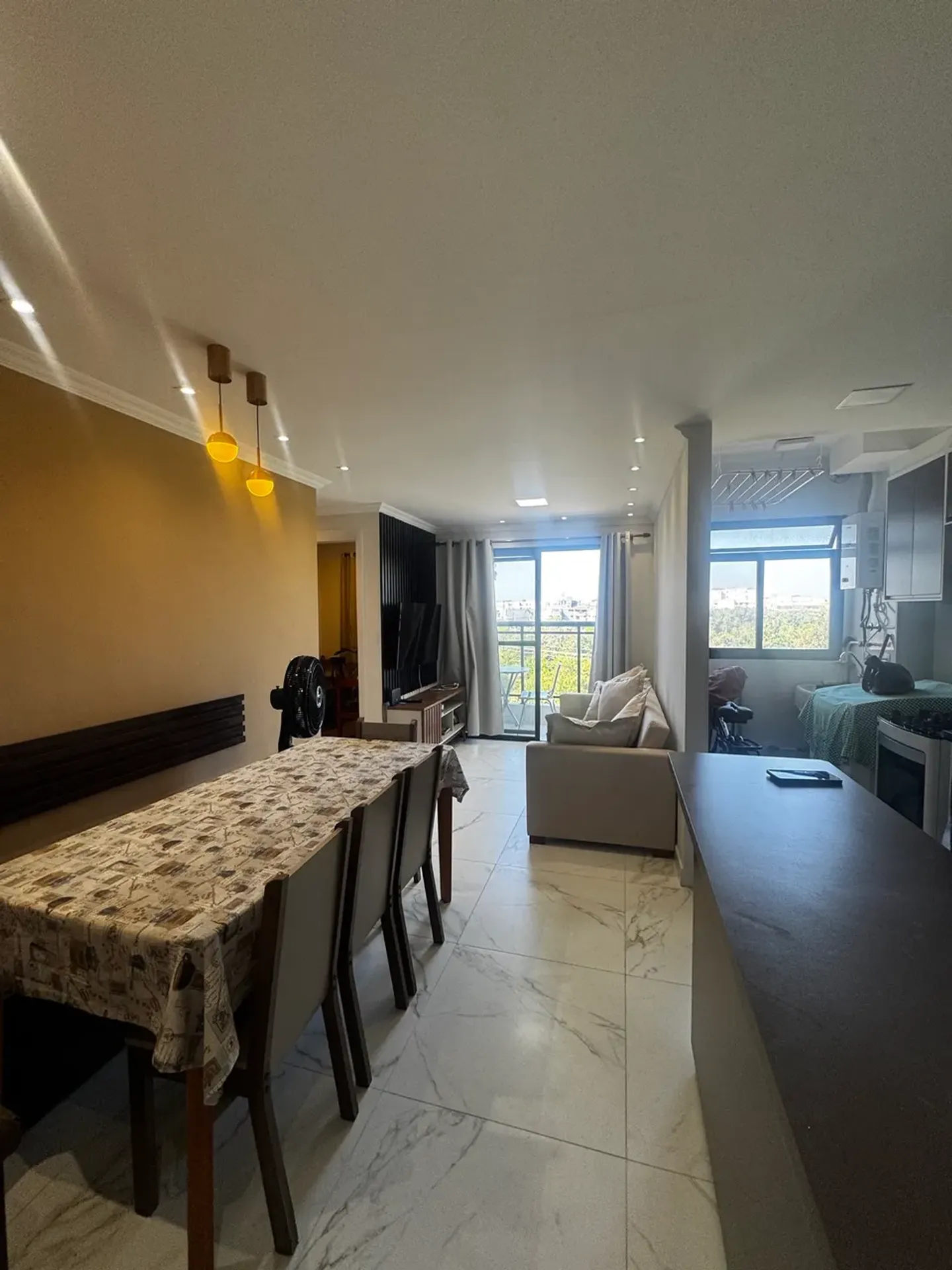 Furnished apartment with a balcony and 2 bedrooms — photo 12