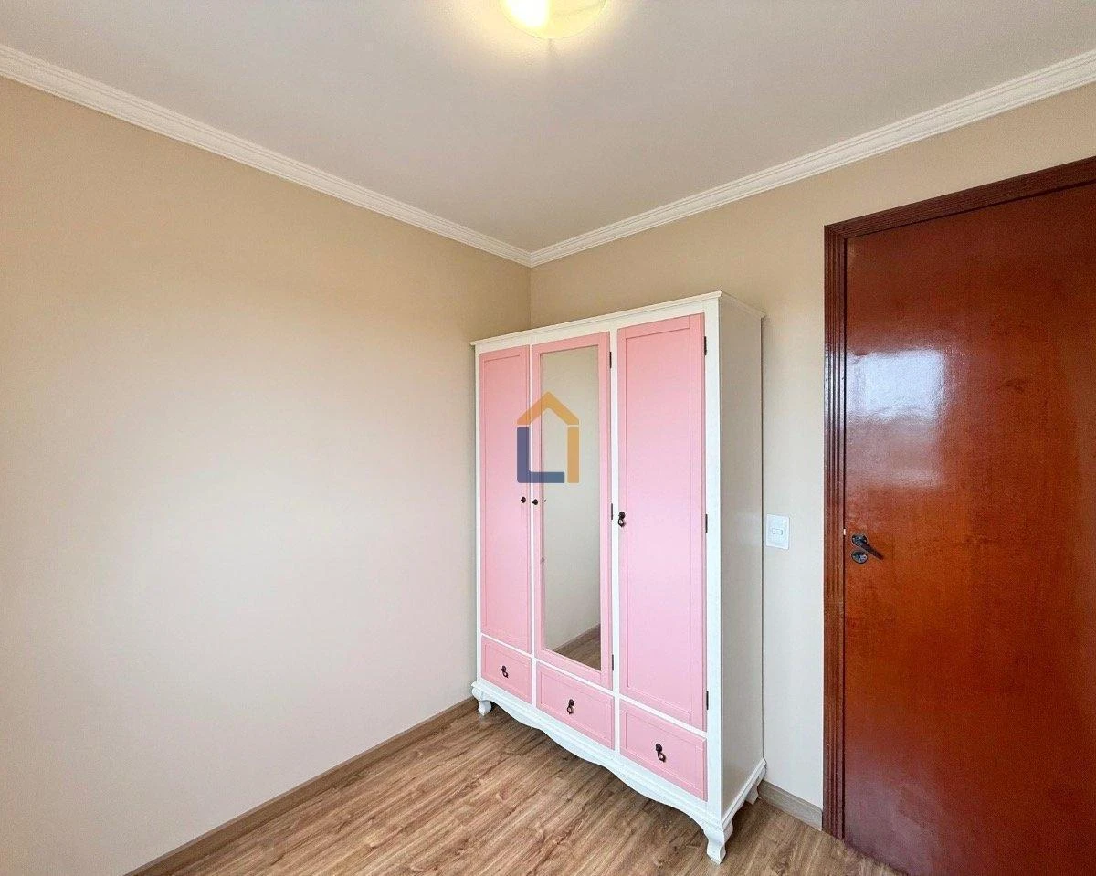 3-bedroom apartment with a washing machine in Curitiba — photo 19