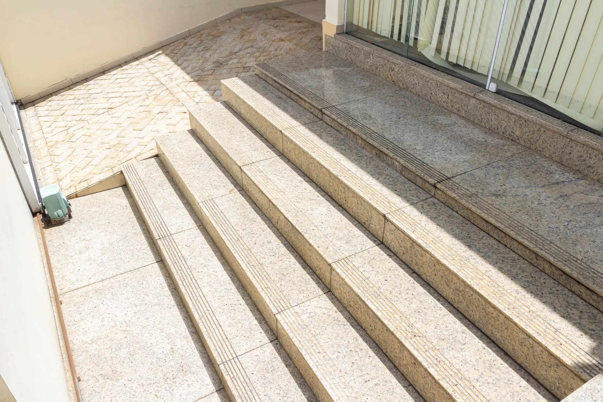 Casa com 3 quartos, 3 banheiros e jardim privativo — photo 54