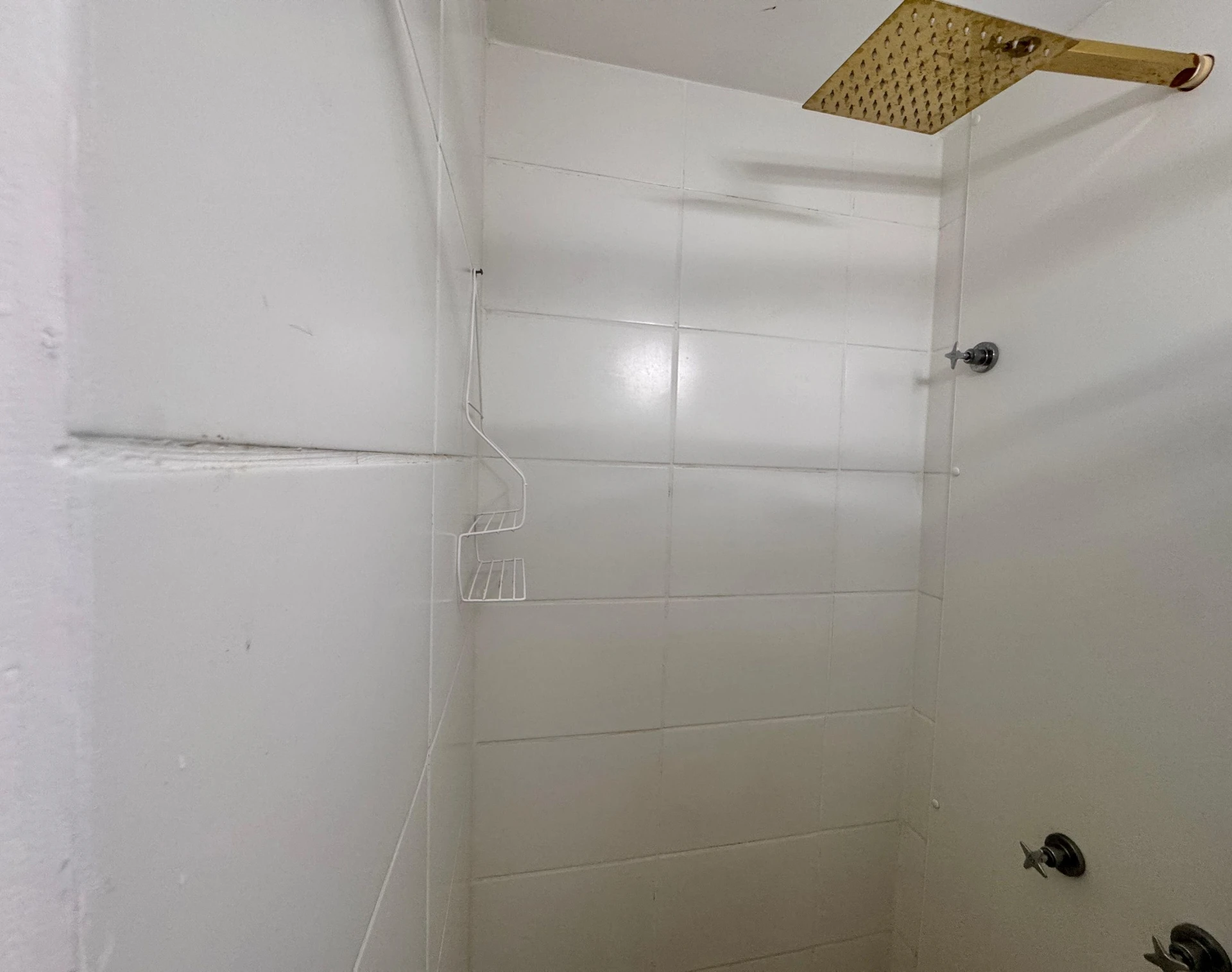2-bedroom apartment in a building with a sauna — photo 41