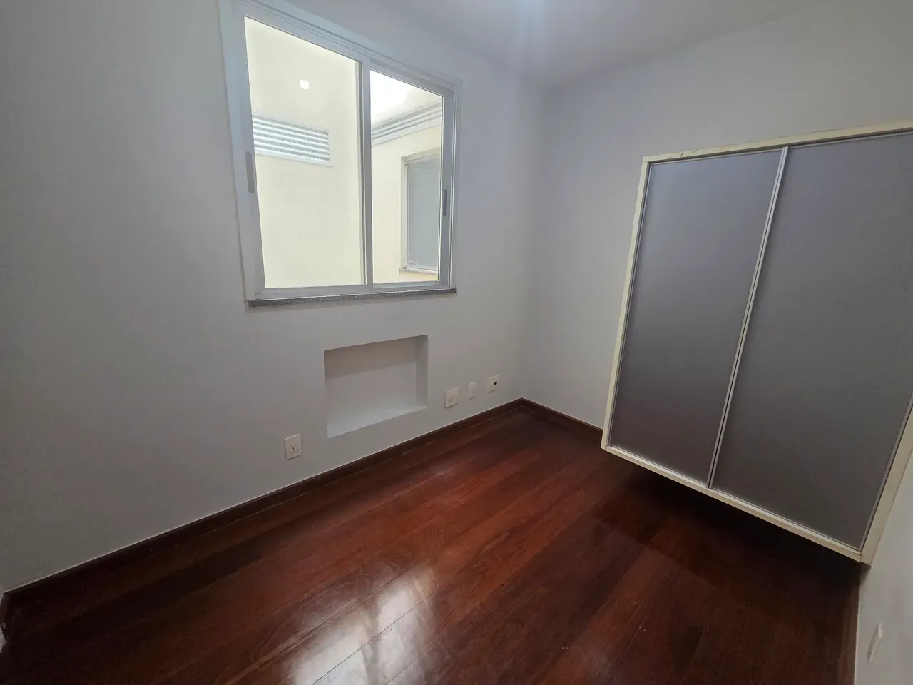 5-bedroom apartment in a building with a sauna — photo 23