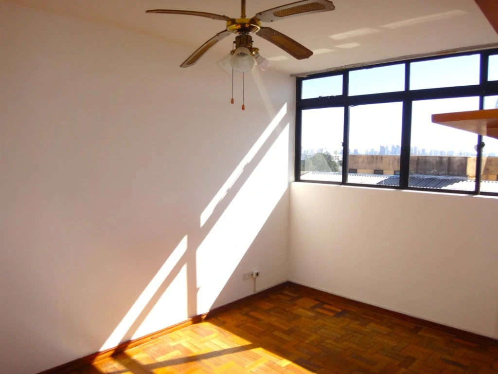 Apartamento, 86 m², com piso de madeira ou laminado — photo 3