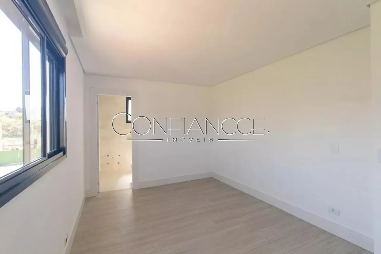 Furnished 3-suite house with gas stove open-plan kitchen — photo 18
