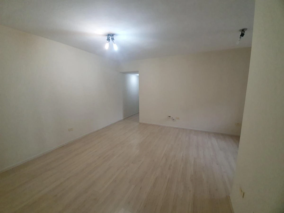 Apartment, 61 m², with wood or laminate floors — photo 9