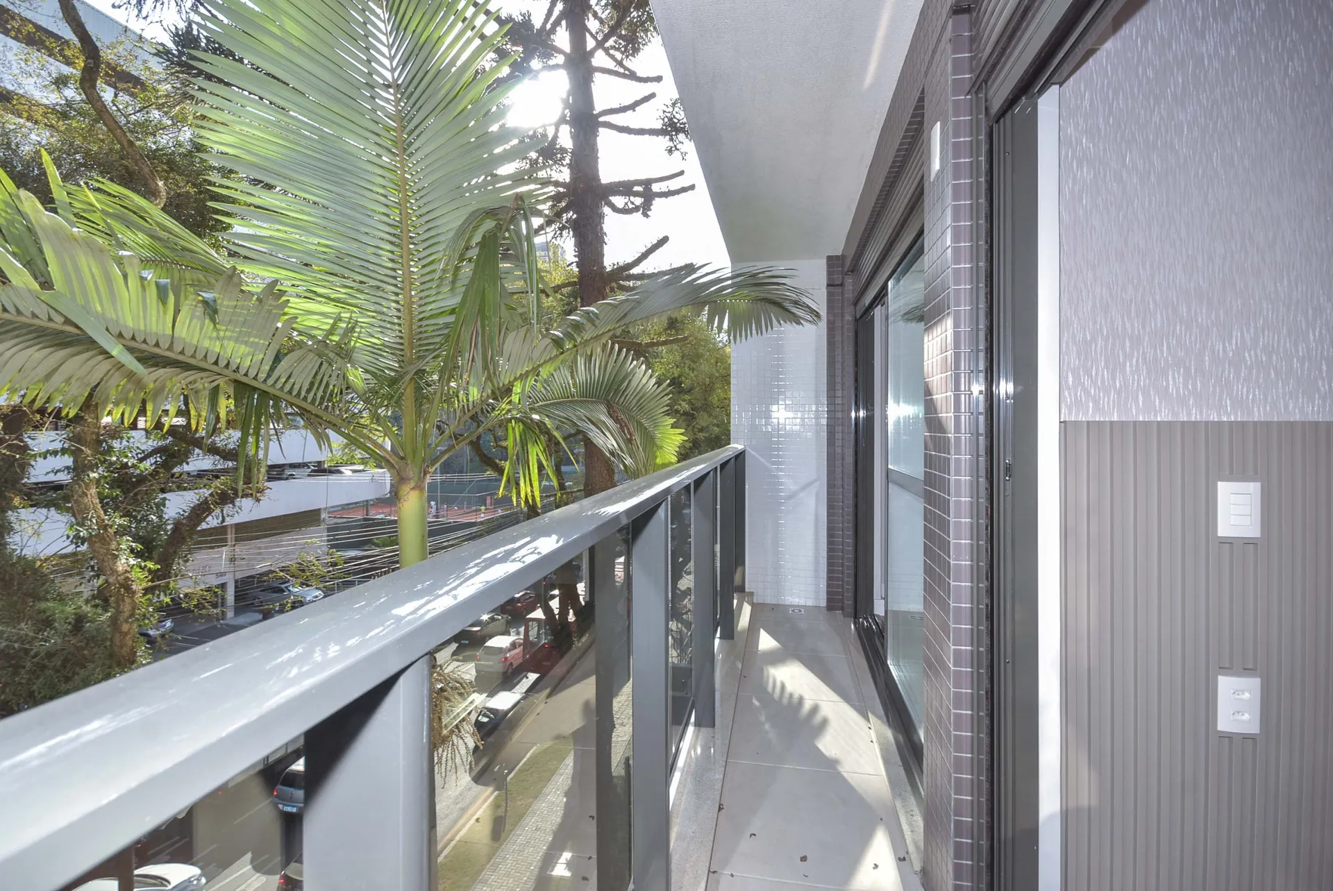 3-bedroom apartment with 182 m² and 2 parking spaces — photo 30
