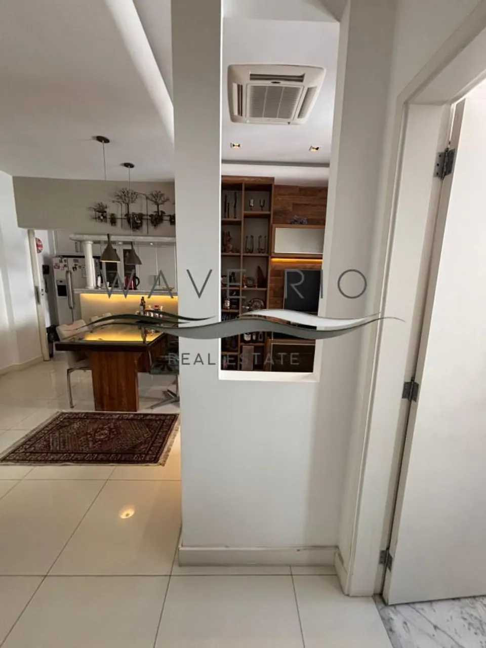 Apartamento mobiliado com 3 dormitórios e 4 banheiros — photo 13