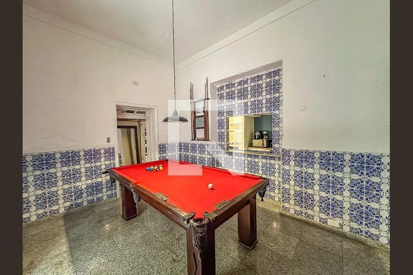 Casa com 4 quartos, jardim privativo e 300 m² — photo 47
