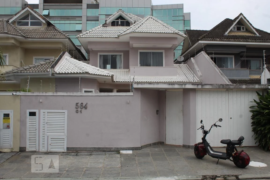 Casa mobiliada em condomínio com 6 quartos e 7 banheiros — photo 43