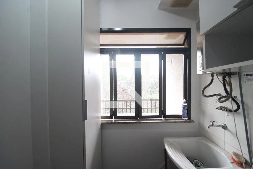 Apartamento de 2 quartos em condomínio com academia — photo 15