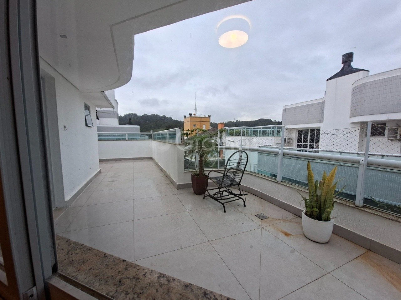 Floor-to-ceiling windows in a 3-bedroom apartment, 257 m² — photo 8