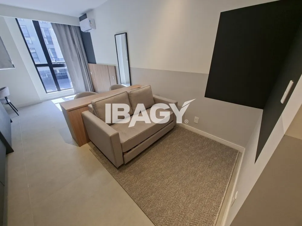 Furnished studio with a glass-enclosed balcony — photo 51