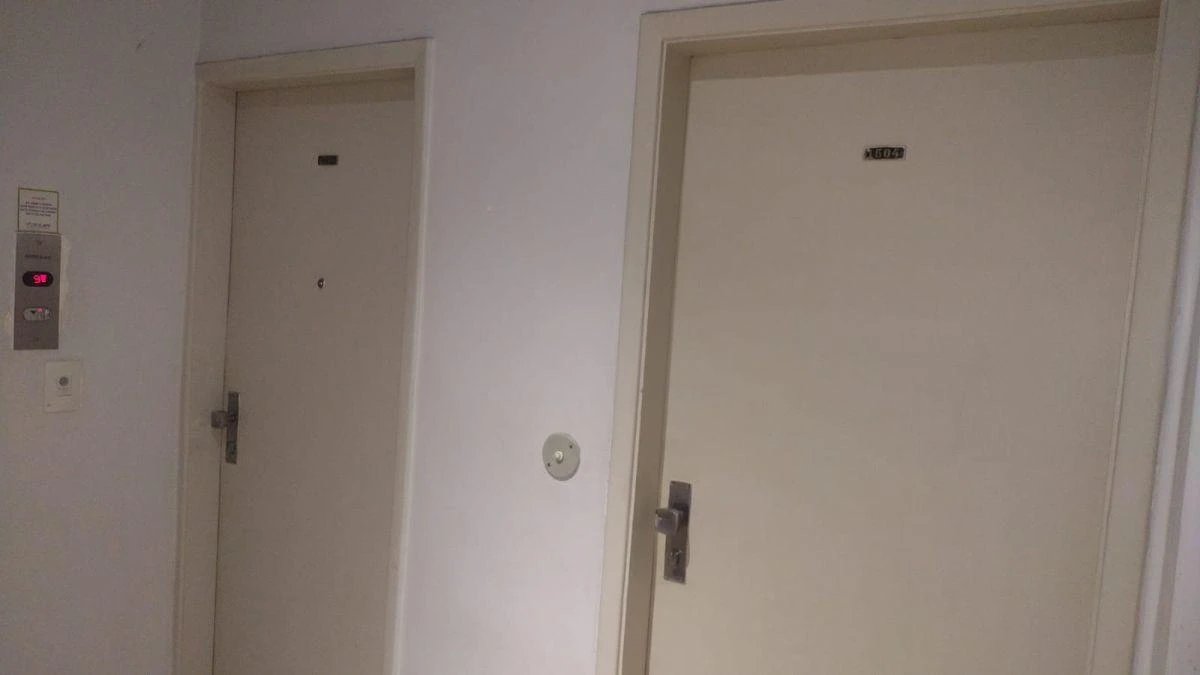 3-bedroom apartment with fitted kitchen cabinets — photo 14