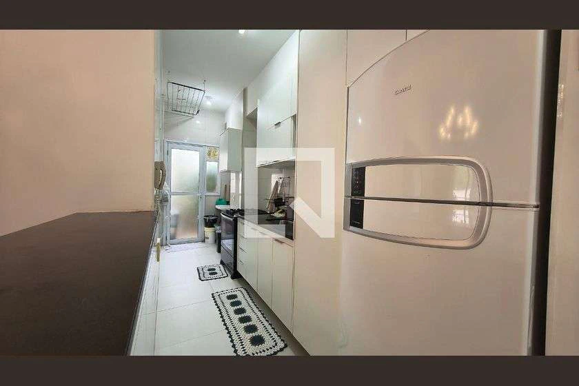 82 m² furnished apartment with 3 bedrooms and parking — photo 2
